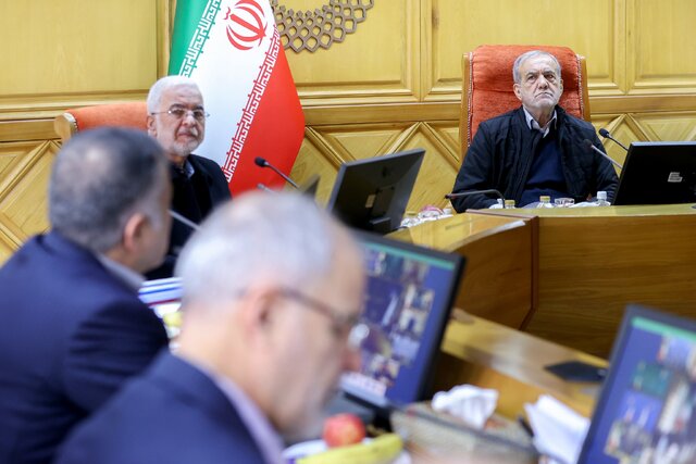 از شرایط سخت تامین برق و گاز عبور کردیم | به جای اینکه دنبال منشا مشکل باشیم، به دنبال یافتن مقصر هستیم