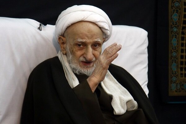 مرکز تنظیم و نشر آثار آیت‌الله بهجت ادعای پناهیان را رد کرد