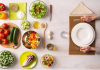 در چهار دوره ۱۷ روزه لاغر شوید