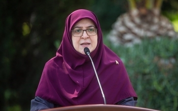 درباره پیامک های حجاب بی اطلاع هستم اما پیگیری خواهیم کرد